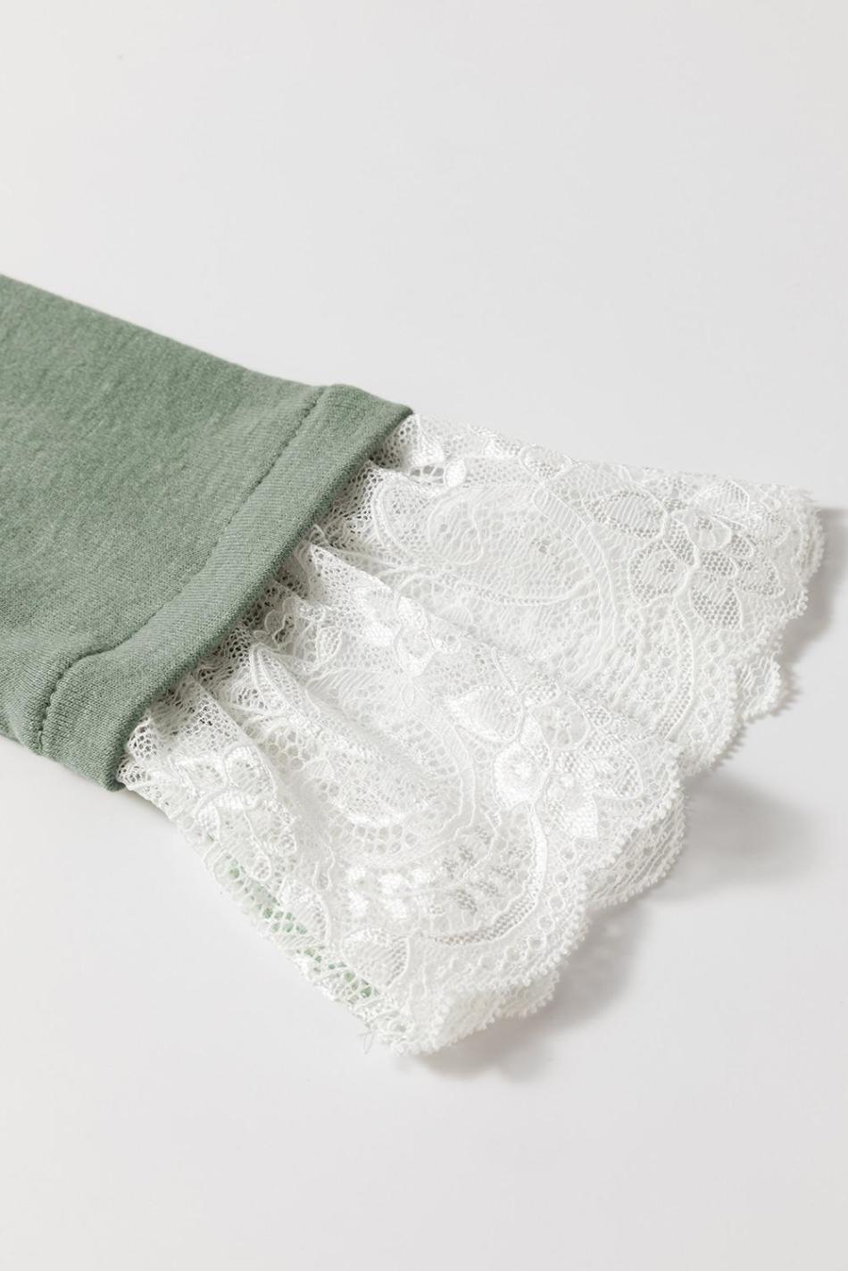 Grass Green Seam Detail Lace Contrast Cuffs Raglan Sleeve Top | Women Long Sleeve Tops